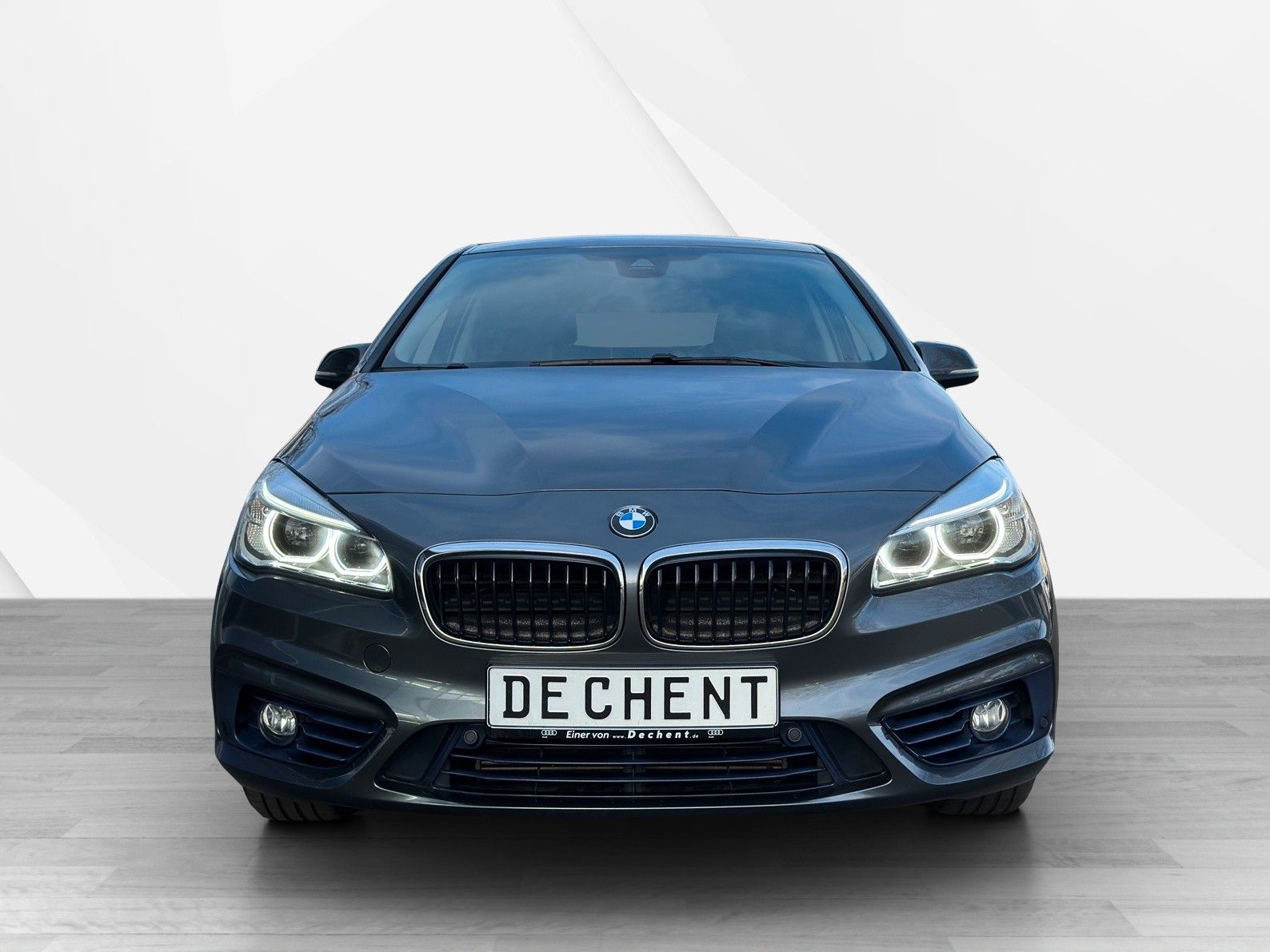 Fahrzeugabbildung BMW 218i  Active Tourer Sport Line AHK LED