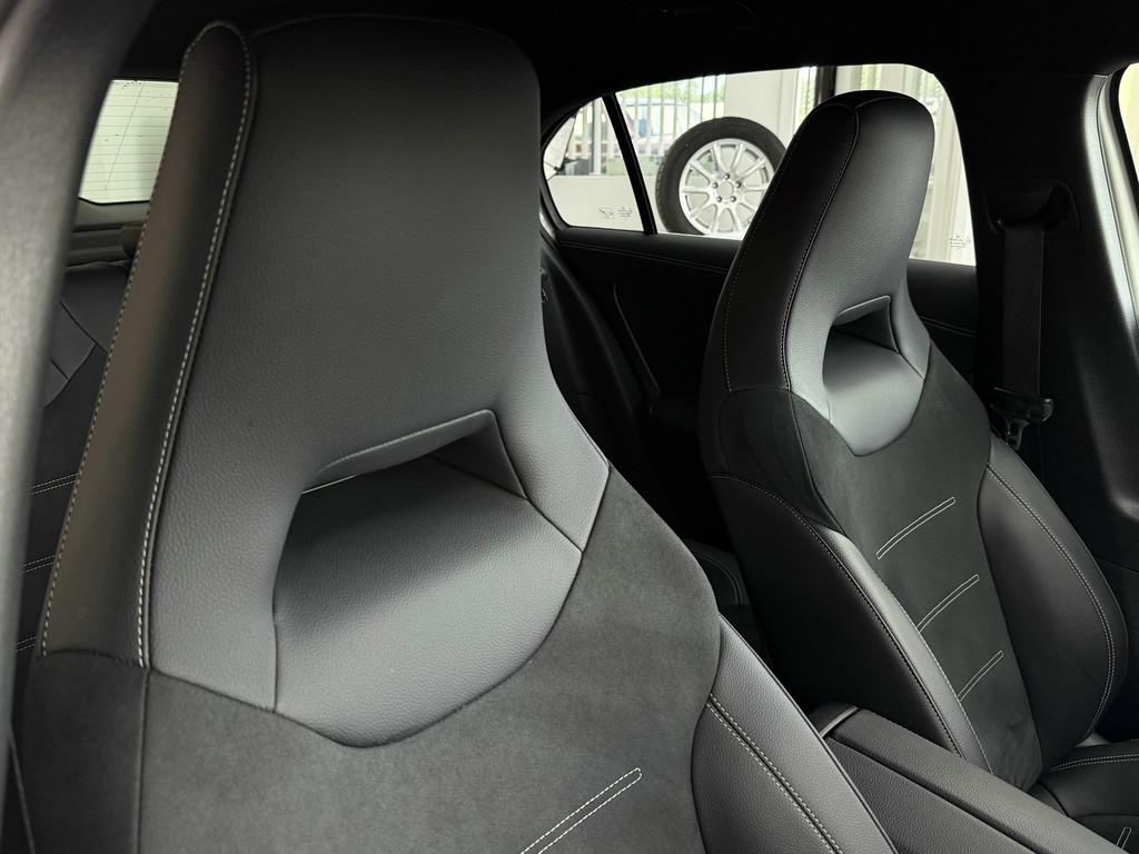 Mercedes-Benz A 250 e Edition 2020, 1 Hand, AMG LINE,Alcantara
