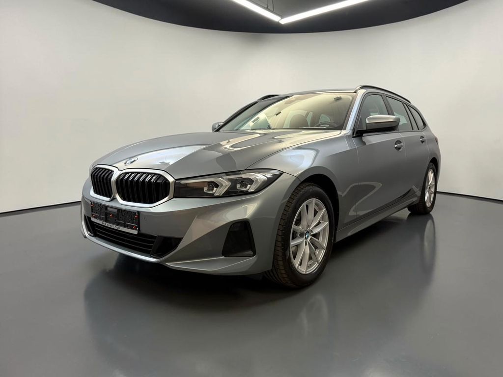 Image of BMW 320