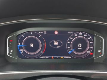 Volkswagen Tiguan - 12