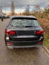 Mercedes-Benz GLC 200 4MATIC Autom. - AMG Paket / Panoramadach - Mercedes-Benz GLC 200 in Karlsruhe