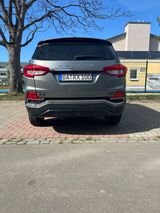 Ssangyong REXTON 2.2 Diesel e-XDi 220 4WD AT ... 7 Sitze - Ssangyong REXTON: 2.7