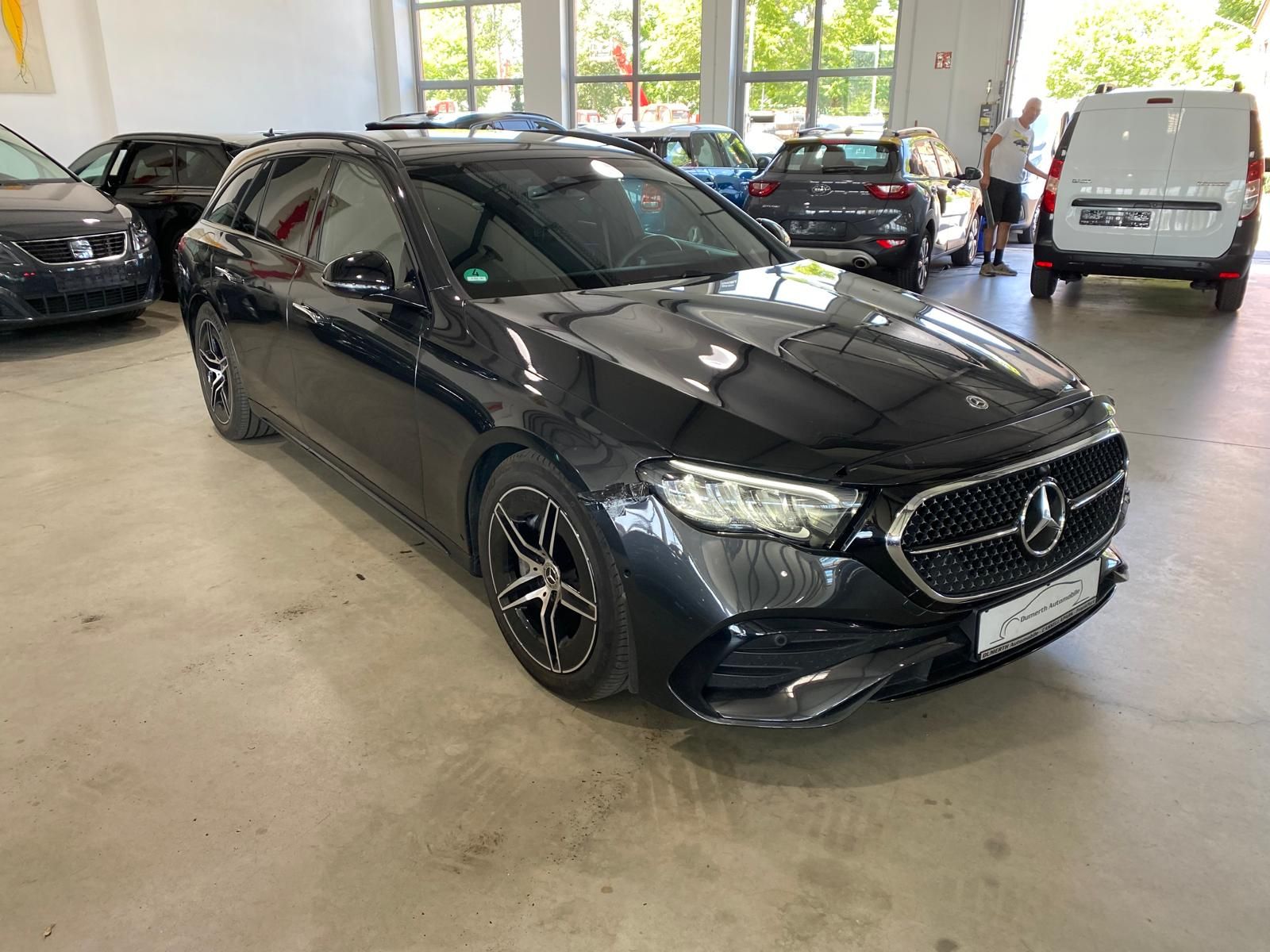 Fahrzeugabbildung Mercedes-Benz E 220 d T AMG/DIS/´19/STHZG/Night/TOTW/