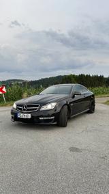 Mercedes-Benz C 63 AMG Coupé Autom. AMG - Mercedes-Benz C 63 AMG mit Benzin-Antrieb: Sportwagen, Automatik