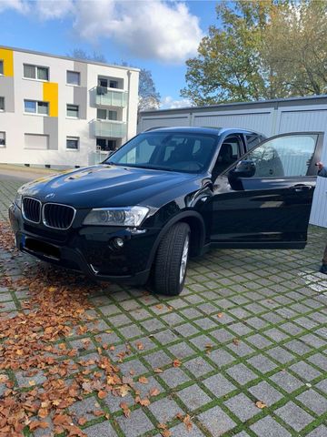 BMW x3  Garagen Fahrzeug