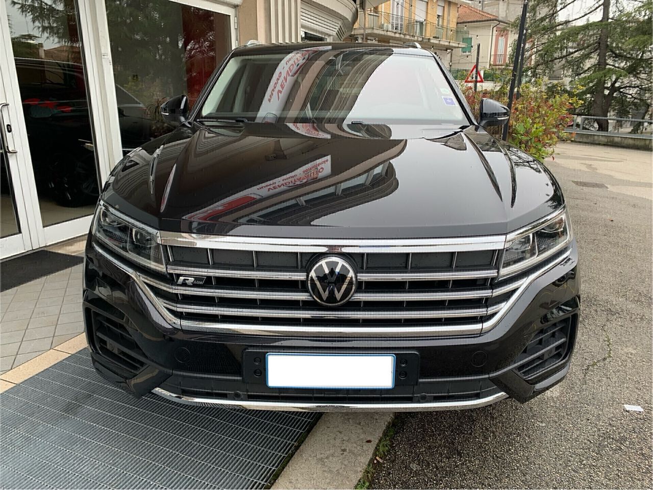 Volkswagen VOLKSWAGEN TOUAREG 3.0 V6 TDI 231 CV 4MOTION R-L imagem 3