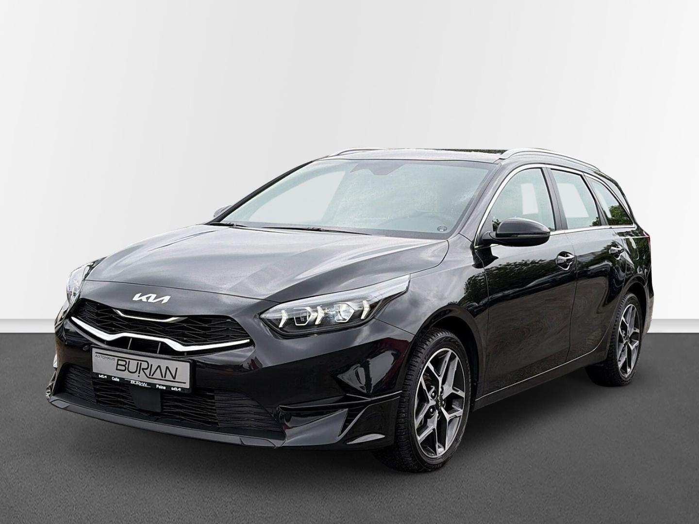 Kia Ceed_sw 1.5 Spirit, DCT, Navi, LED, Kamera