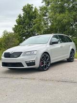 Skoda Škoda Octavia III RS Challenge / Steel Gre... - Skoda Octavia: Ii RS