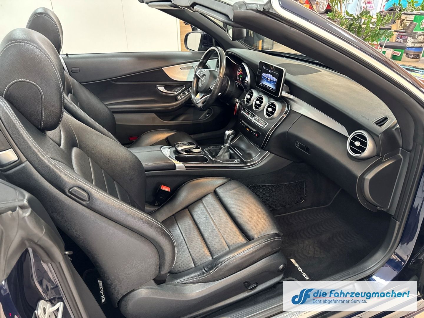 Fahrzeugabbildung Mercedes-Benz C 200 Cabrio AMG Sportpaket LED Mehrzonenklima F