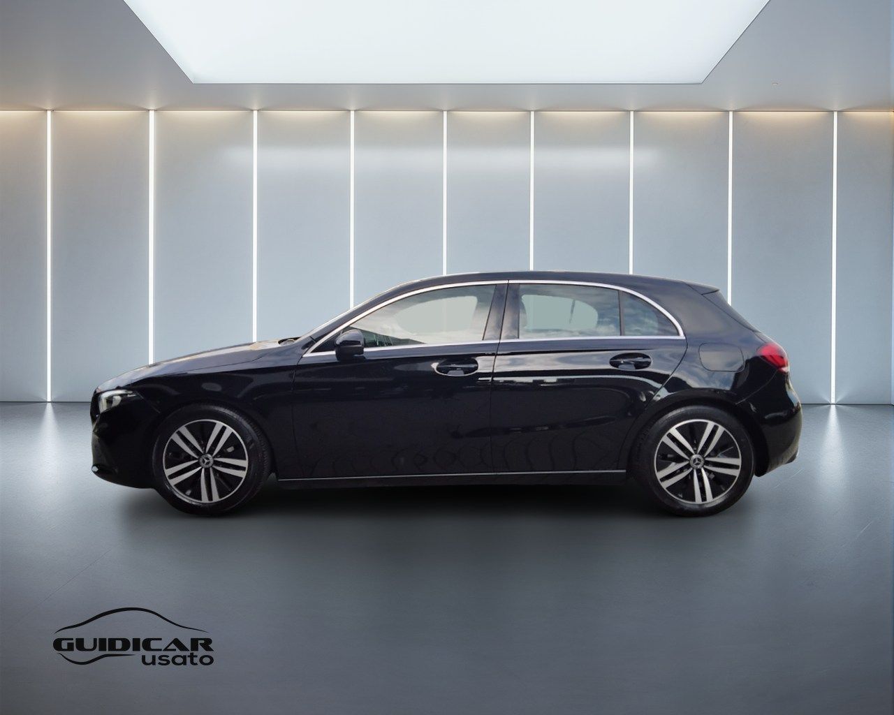 Mercedes-Benz Classe A - W177 2018 - A 160 Sport imagem 3