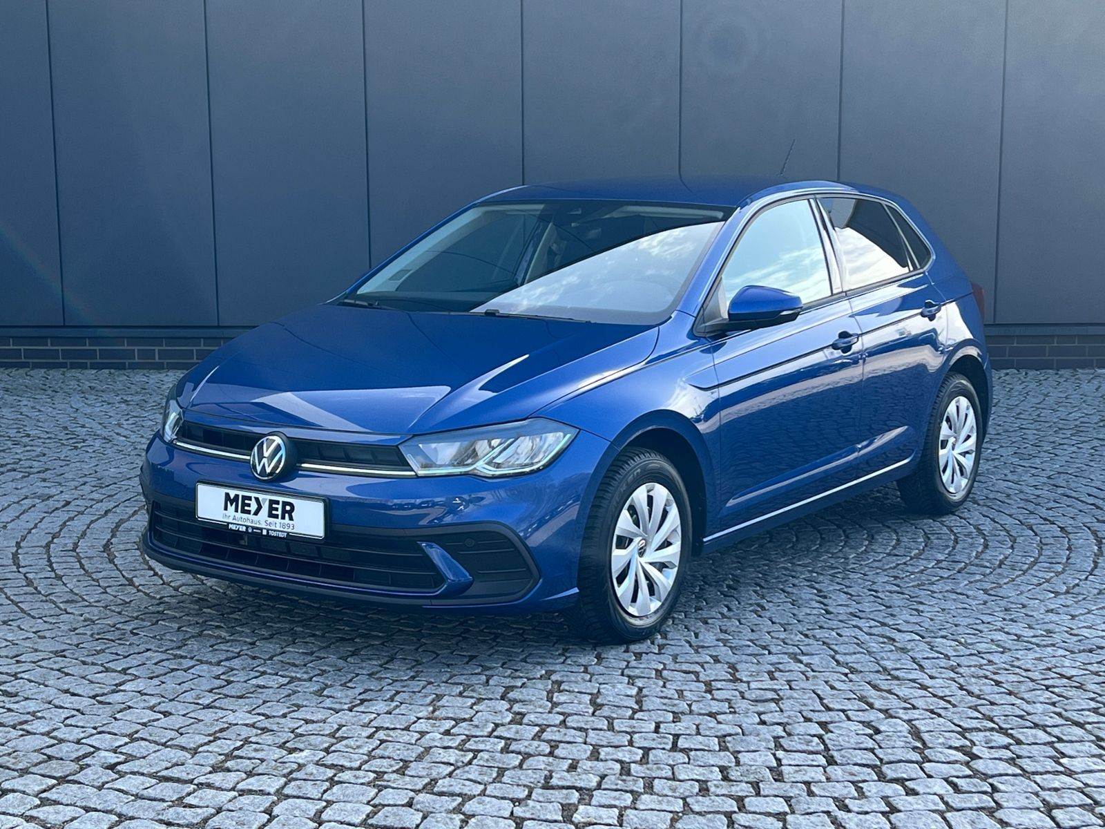 Fahrzeugabbildung Volkswagen Polo Life 1.0 *LED, Climatronic, Sitzhzg., App-C