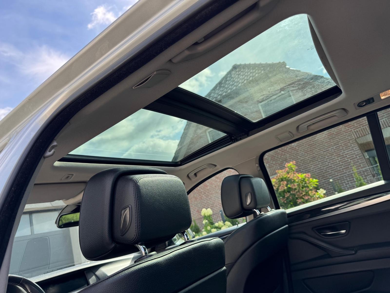 BMW 530 2012 — photo 10
