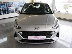 Fahrzeugabbildung Hyundai i10 Select,Sitzheizung,Lenklradheizung,Top-Zusta