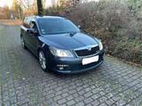 Skoda Octavia 2.0 TFSI RS Combi RS - Skoda Octavia aus 2011: RS Combi