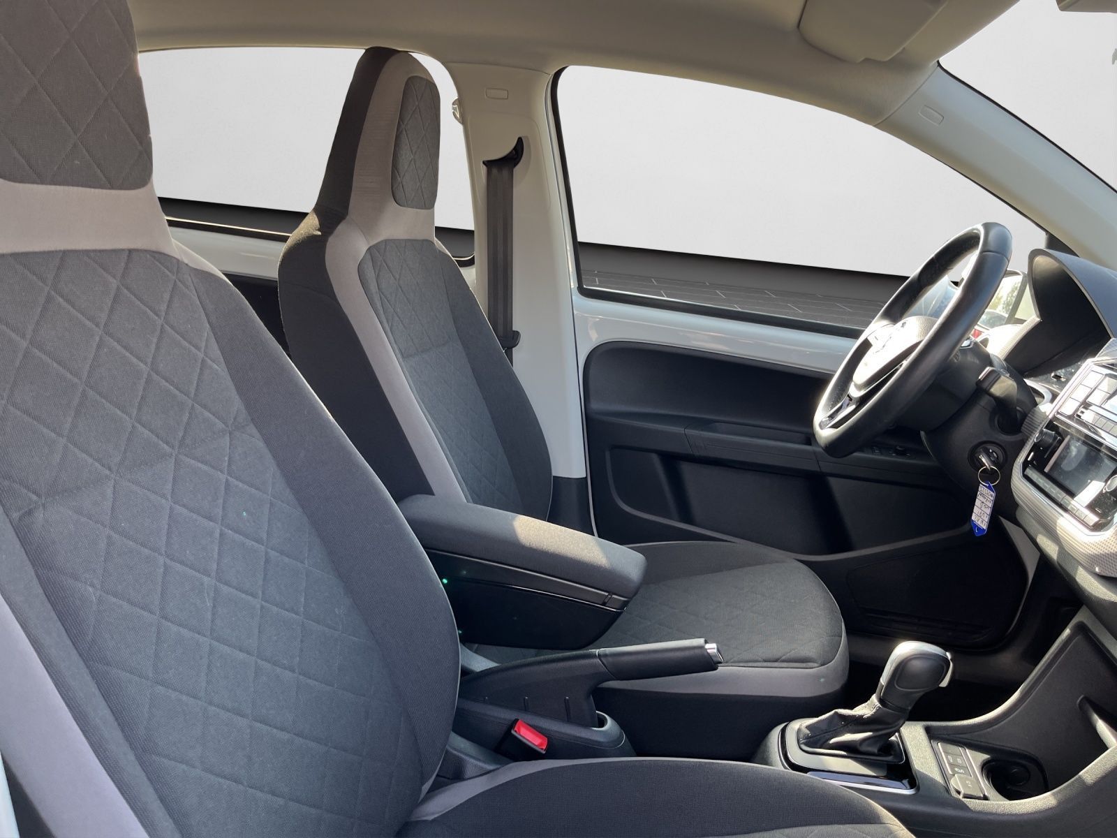 Volkswagen e-up! - Bild 5