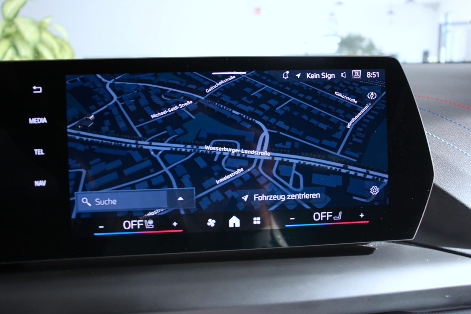 BMW 1 Series M Sport Pro (F70) *A-LED*HUD*LHZ*H&K*360°, миниатюра 15