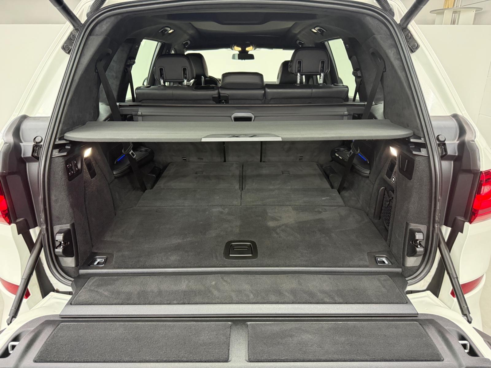 BMW X7 M50i xDrive V8 2.HD*PANO*ACC*HEAD-UP*H/K*LUF