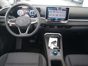 Volkswagen T-Roc - 10
