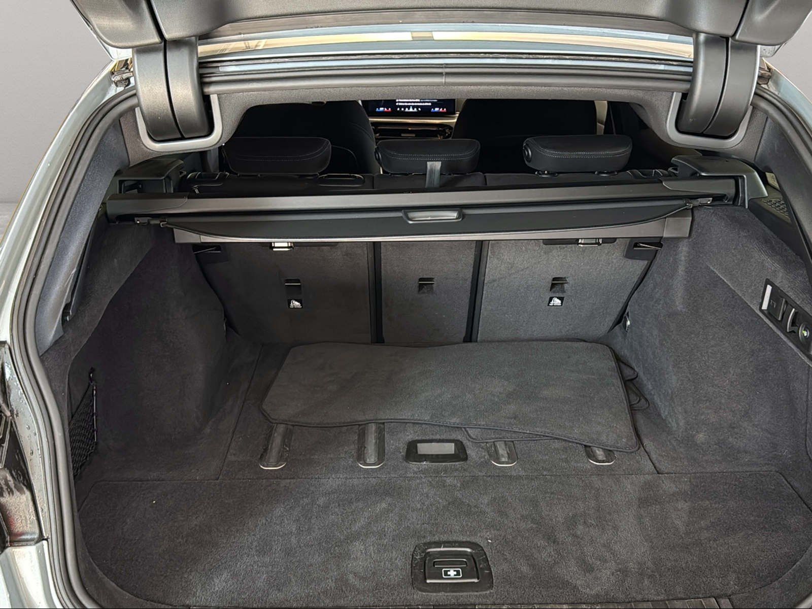 BMW 320 - Bild 13