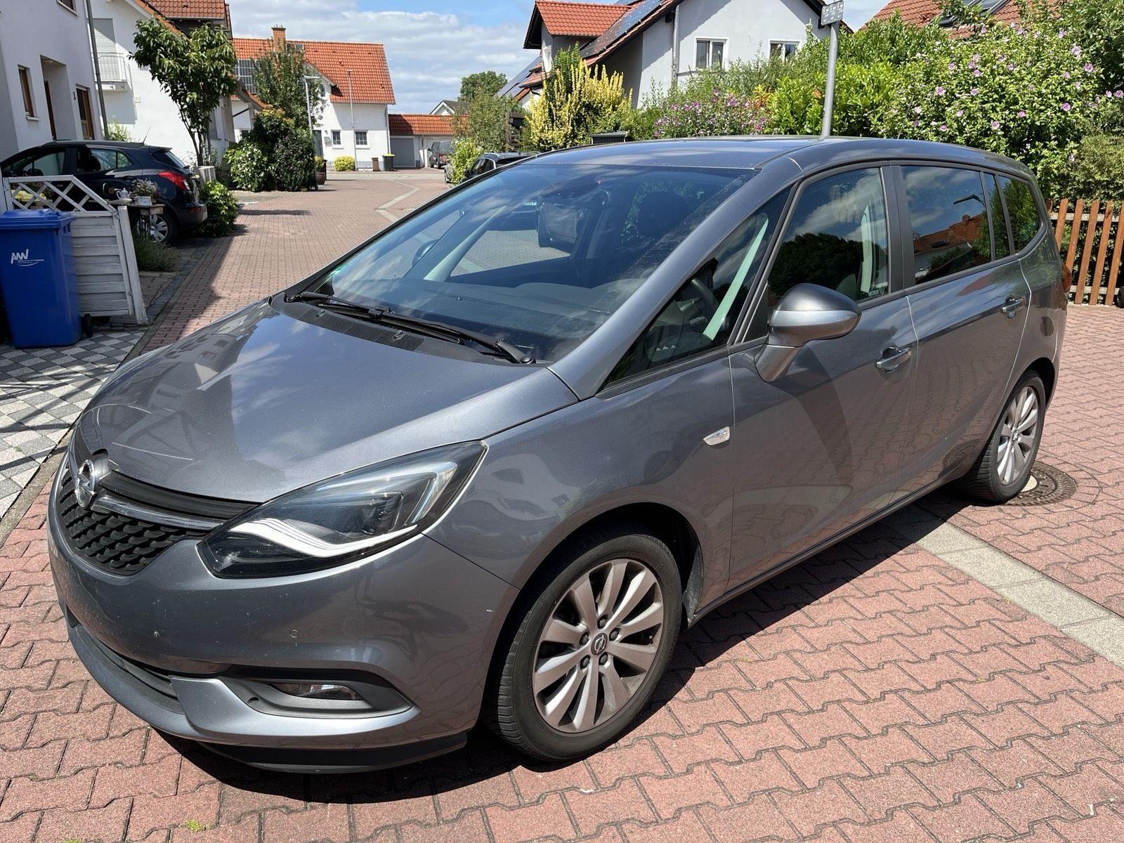 Opel Zafira Tourer