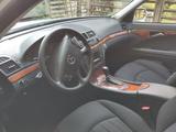 Mercedes-Benz E 200 KOMPRESSOR Classic - Mercedes-Benz C Class