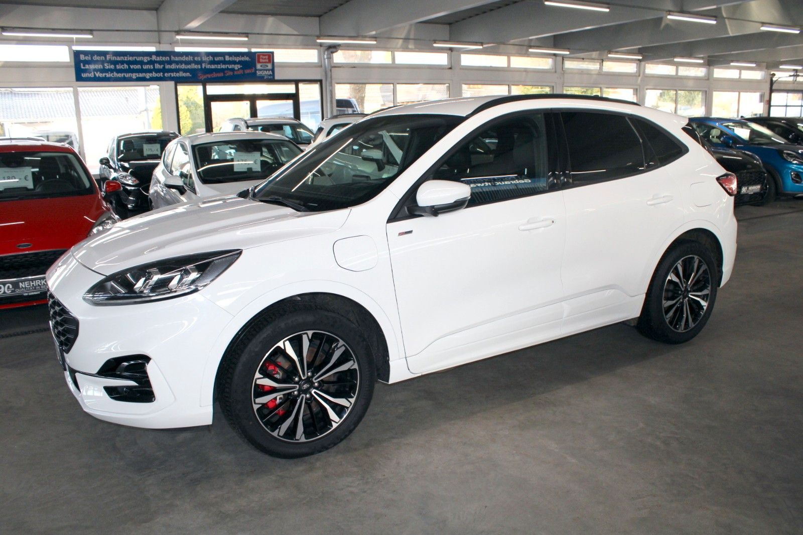 Fahrzeugabbildung Ford Kuga 2.5 PHEV ST-Line X Aut. LED CAM el. AHK uvm