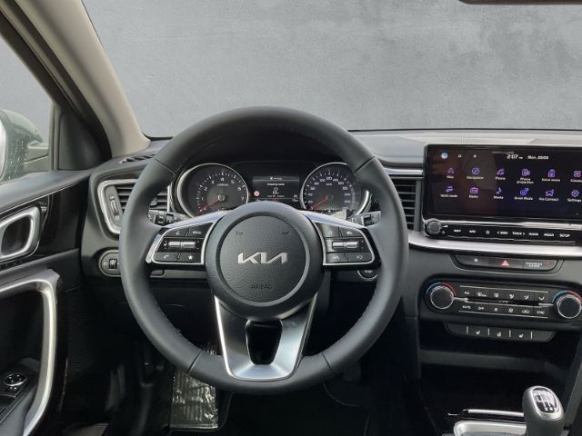 Fahrzeugabbildung Kia Ceed ULTIMATE EDITION 1.0 T-GDI *STYLE-PAKET*