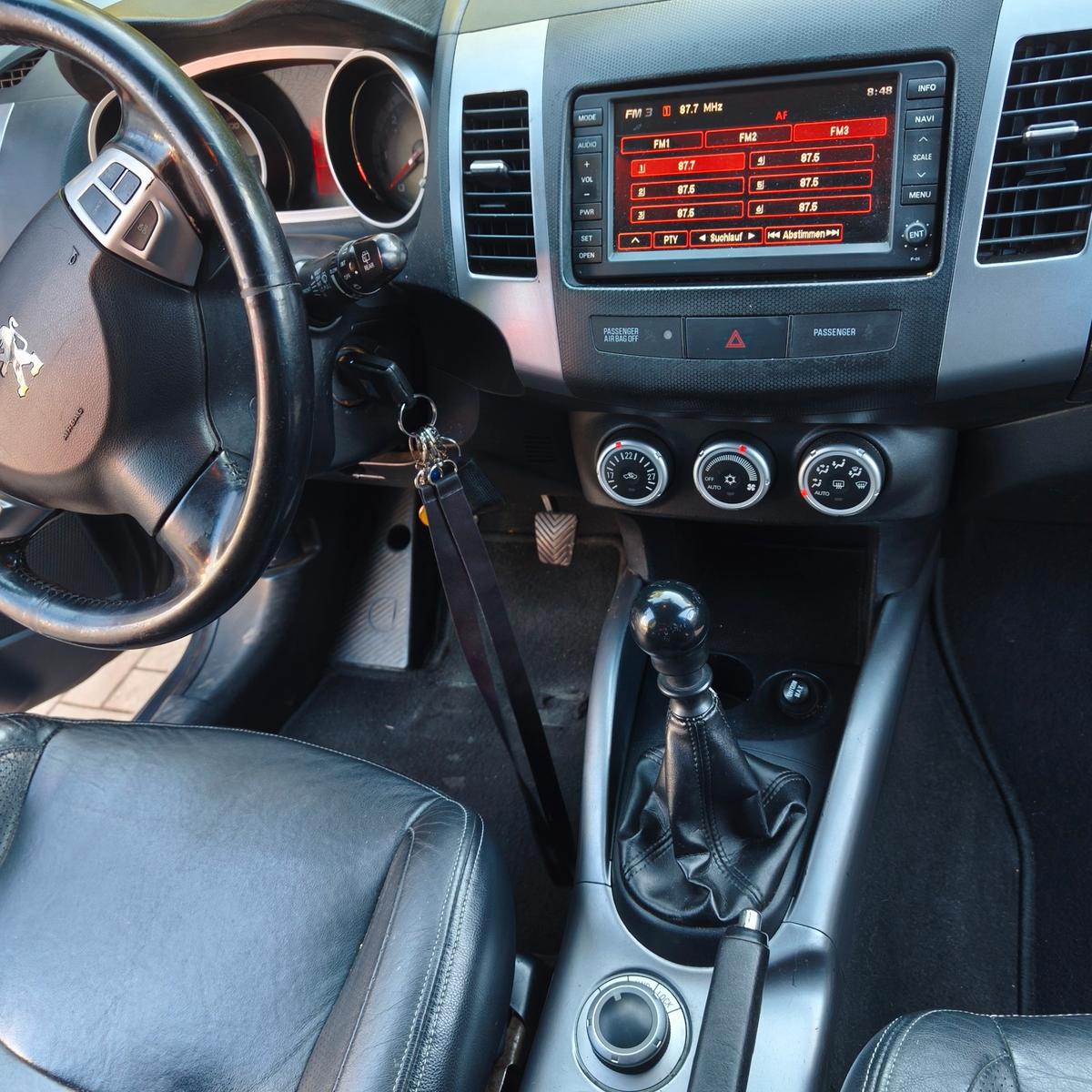 Peugeot 4007 2008 — engine 2.179 cm³, 156 HP (115kW)