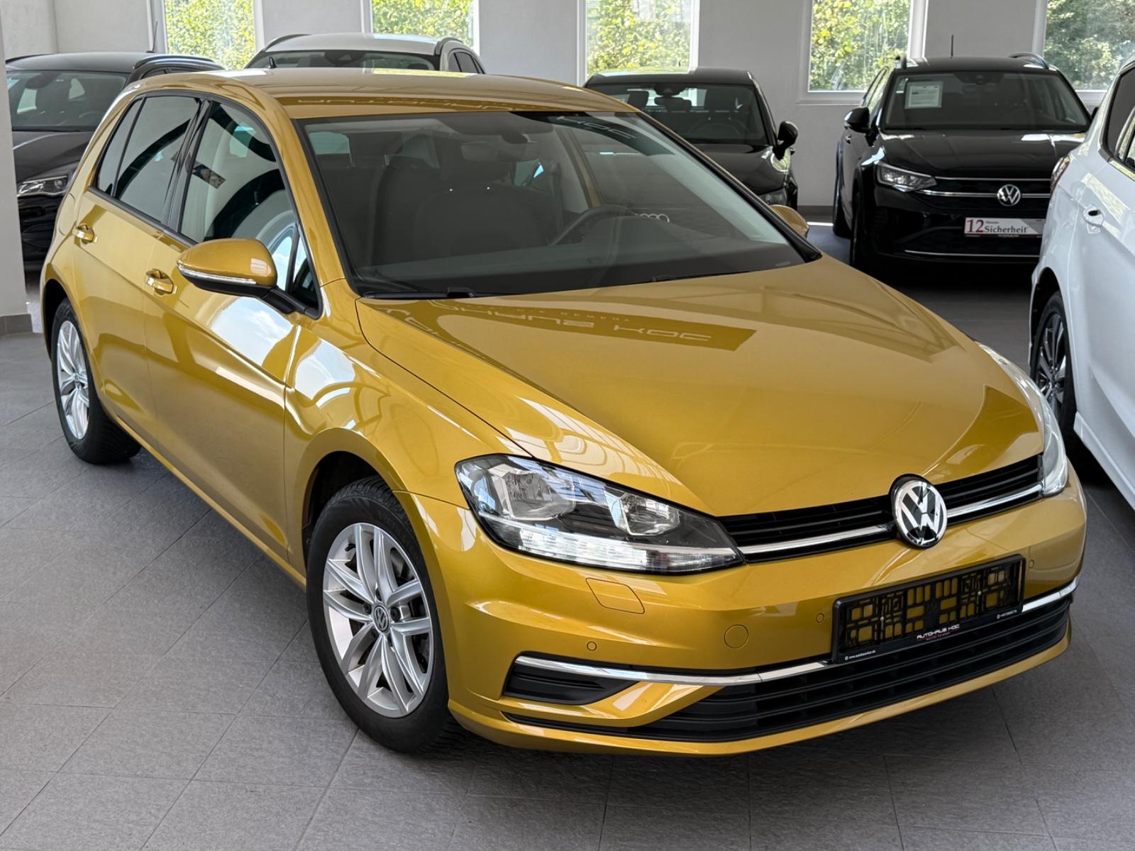 Volkswagen Golf 7 Comfortline*MASSAGE*ALCANTARA*LED*MATRIX*