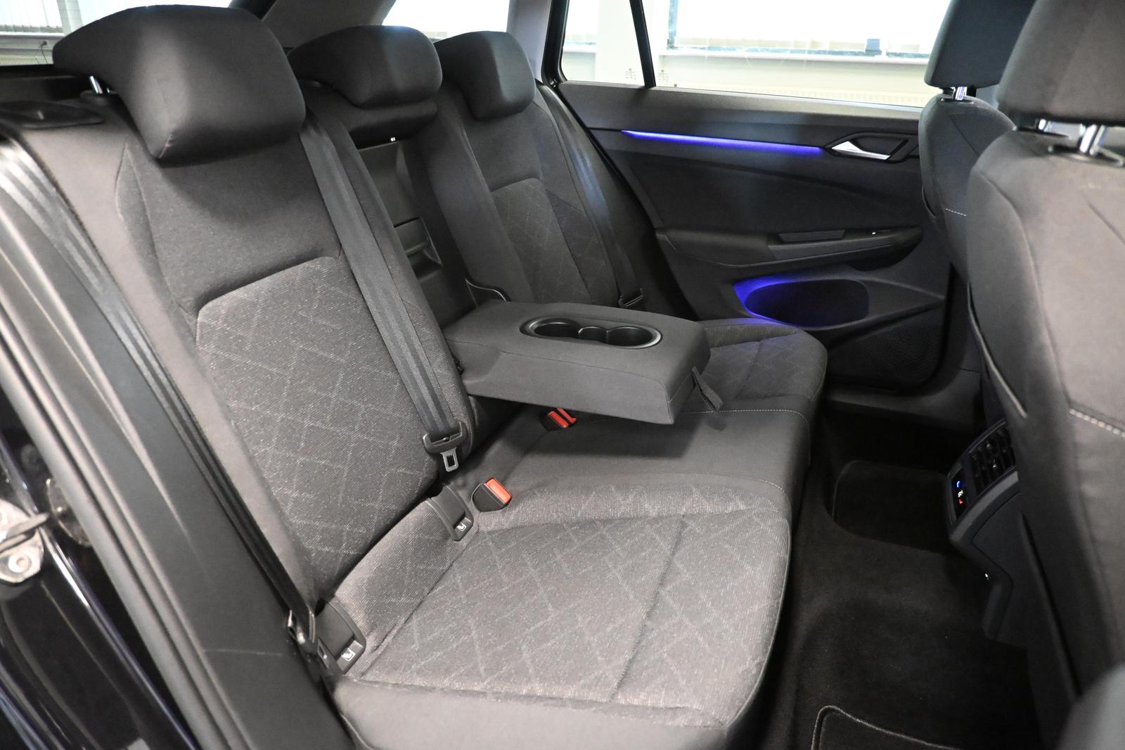 Volkswagen Golf *KAMERA *AHK *ACC *SHZ *LED *CARPLAY, миниатюра 13