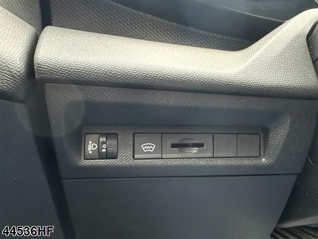 Fahrzeugabbildung Peugeot 308 SW Active Pack SHZ+PDC+CARPLAY