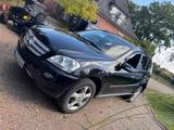 Mercedes-Benz Mercedes ML 320 CDI  Guter Zustand - Mercedes-Benz ML 320 Gebrauchtwagen in Hamburg
