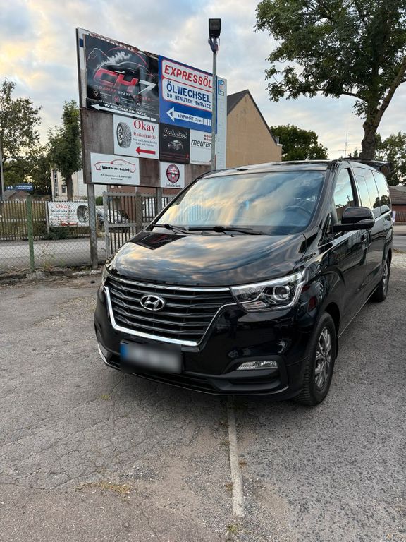 Image of Hyundai H-1