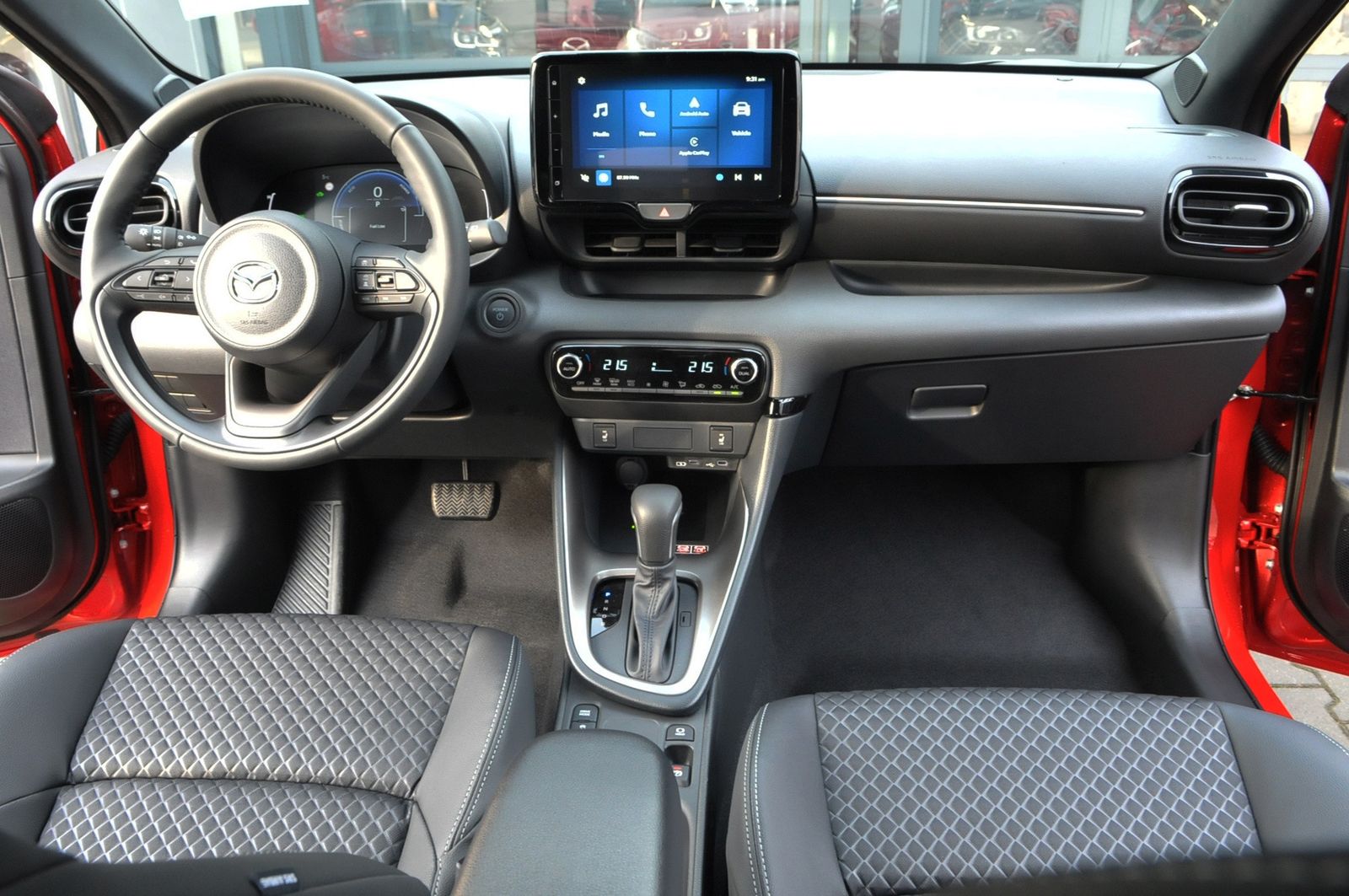 Mazda 2 Hybrid - Bild 8