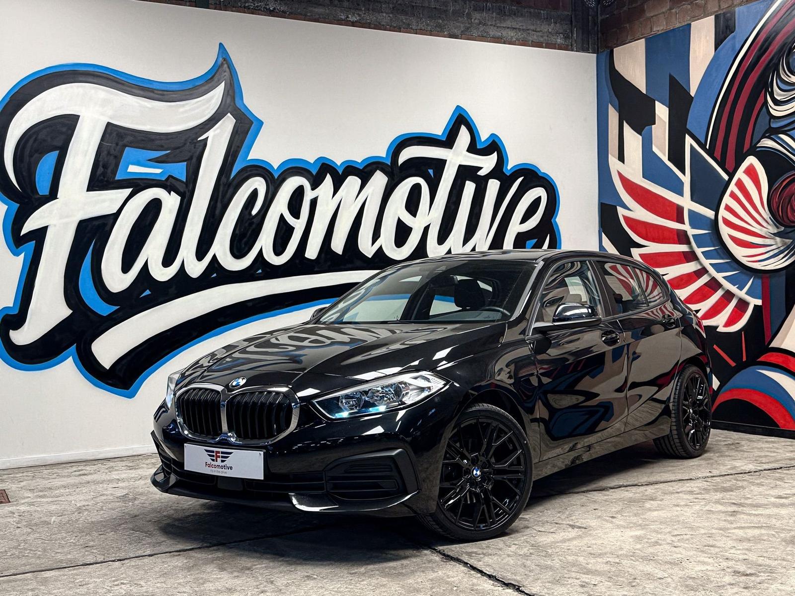 BMW 1.5d*NAVI*PDC*CRUISE*CARPLAY*LED*