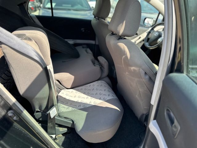 Toyota Yaris Sol