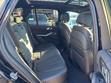 BMW X5 xDrive45e M Sportpaket Head-Up HiFi DAB WLAN