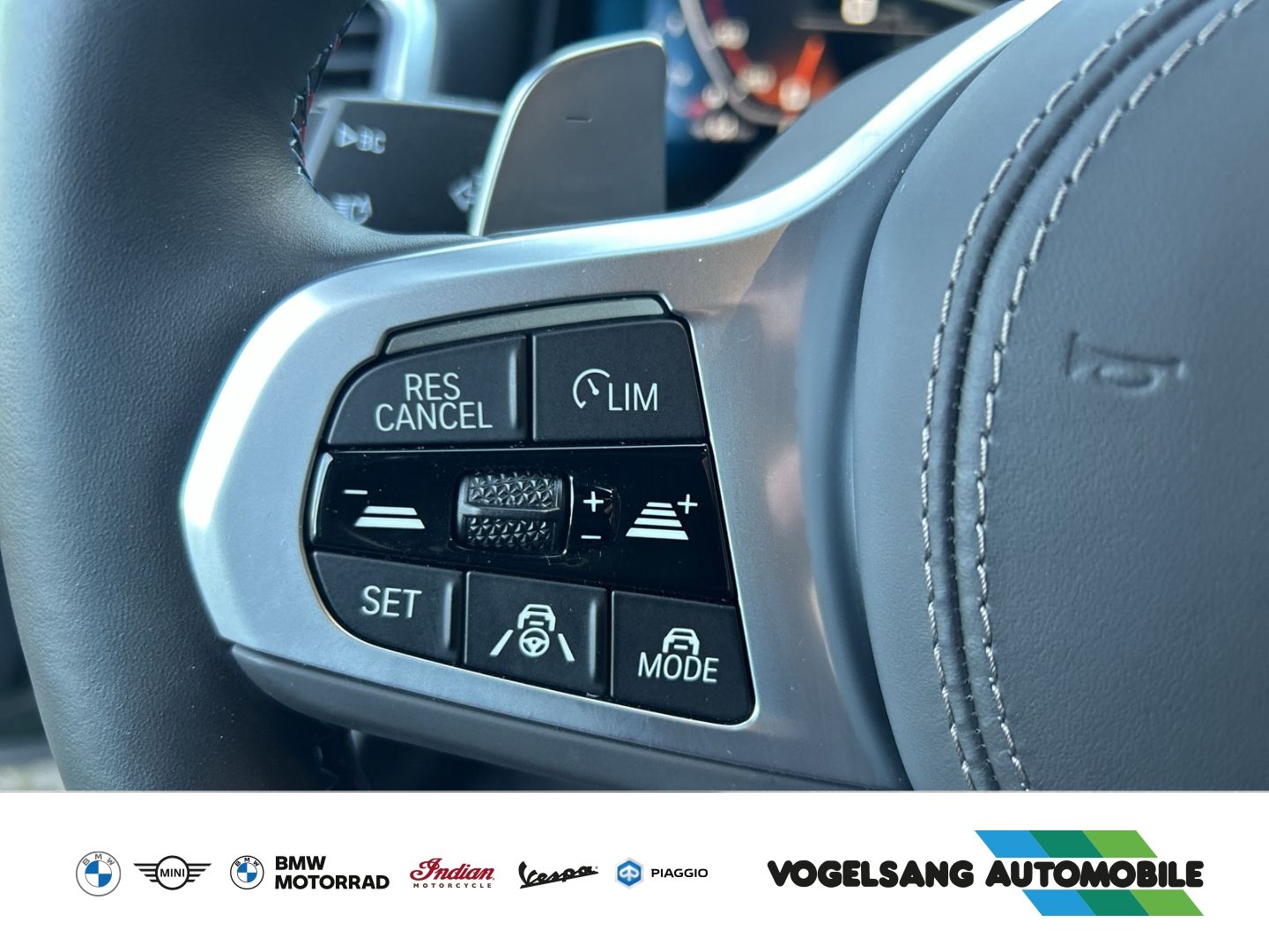 Fahrzeugabbildung BMW M850 i xDrive Gran Coupe,Laserlicht,Panodach,Sof