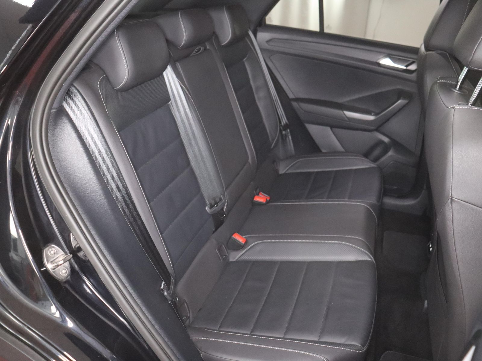 Volkswagen T-Roc - Bild 14