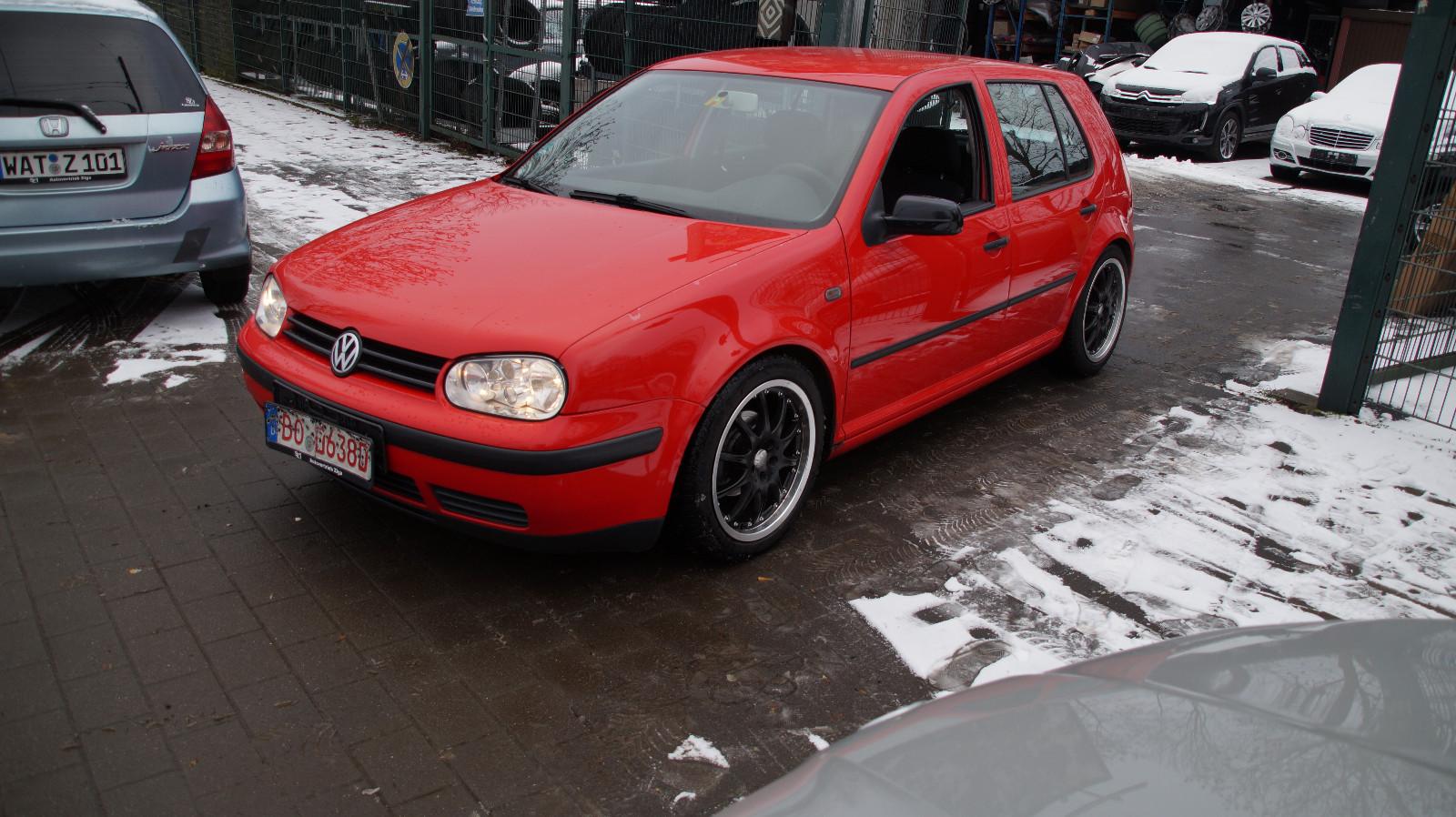Volkswagen Golf 1.4 Comfortline Super Mega Opik