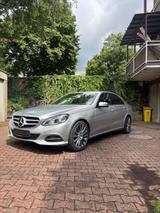 Mercedes-Benz E 350 Avantgarde   - Mercedes-Benz E 350 in Duisburg