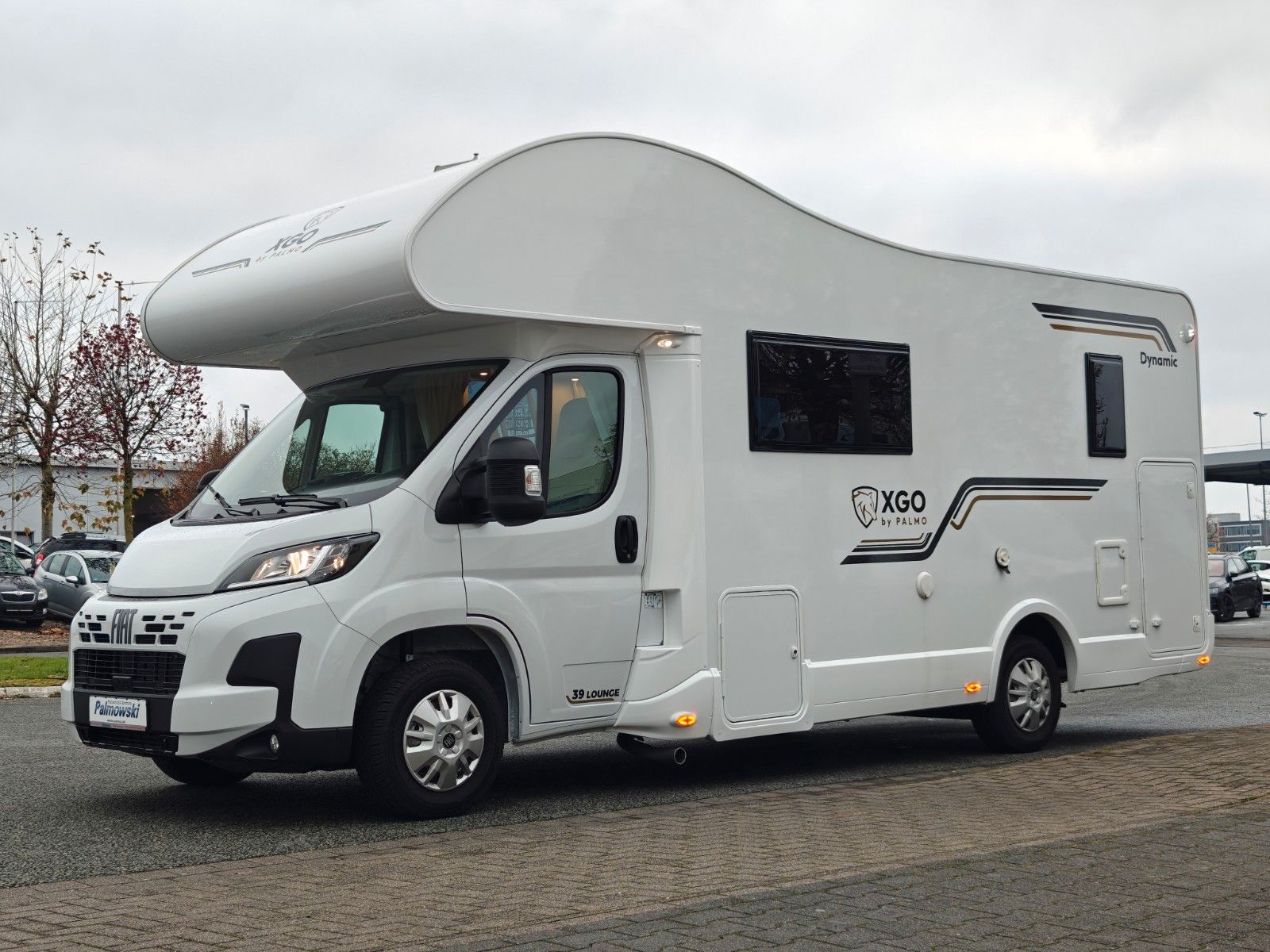 Fahrzeugabbildung XGO Dynamic 39 Lounge - SAT, TV, Markise 4m, Kamera