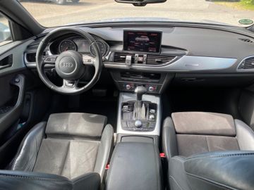 Audi A6 - 8