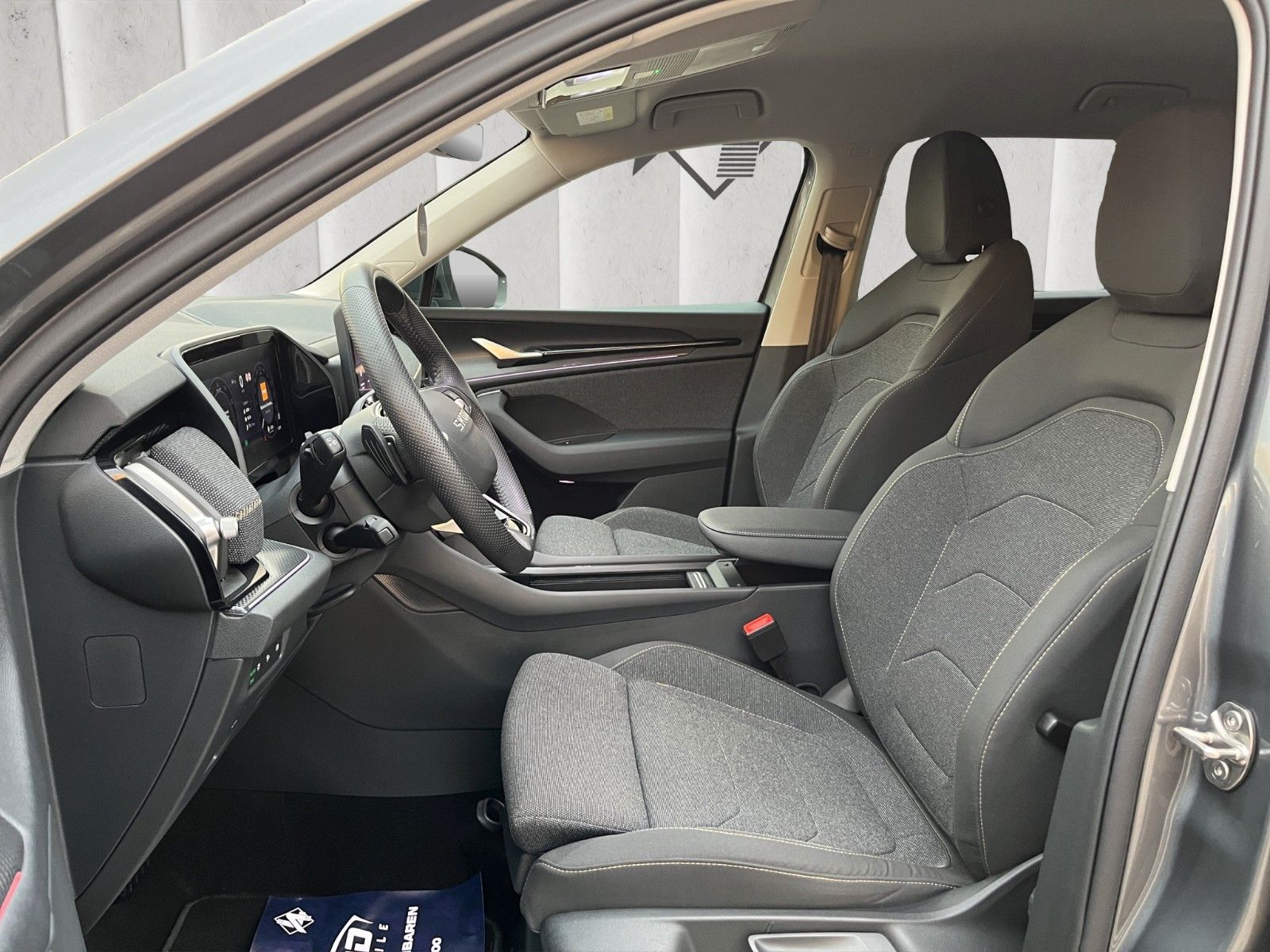 Fahrzeugabbildung SKODA Kodiaq 2.0 TDI DSG*7-Sitzer**ViCo*SHZ*LED**