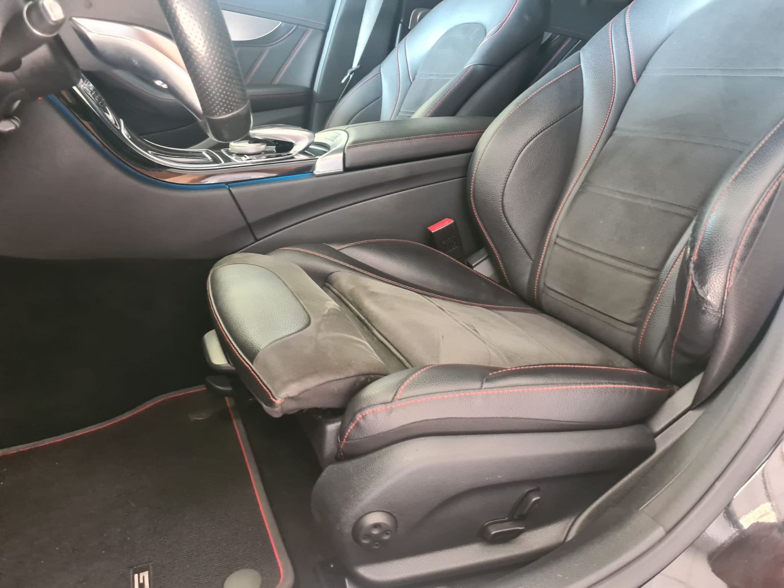 Fahrzeugabbildung Mercedes-Benz C 43 AMG T-Modell / 1. Hand / Insp n / SH bei MB
