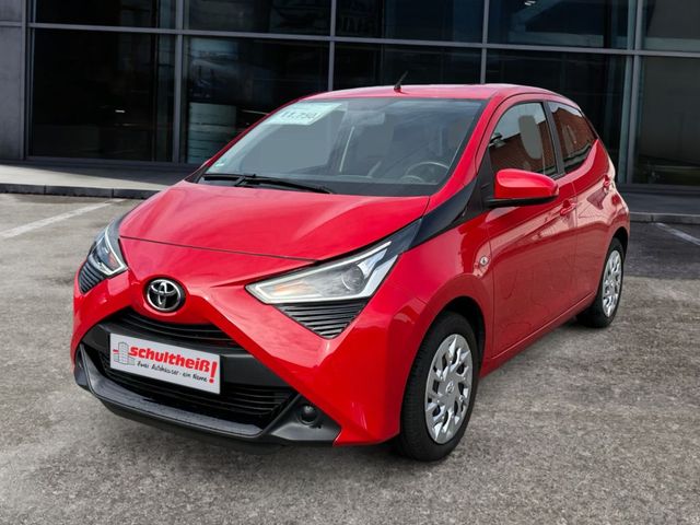 Toyota Aygo x-play