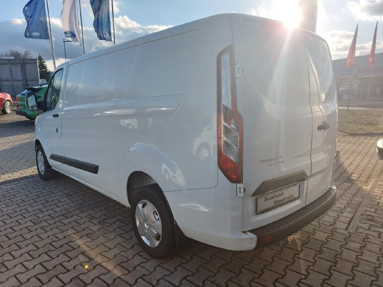 Fahrzeugabbildung Ford Transit Custom, L2 Kamera, DAB, Navi, Garantie