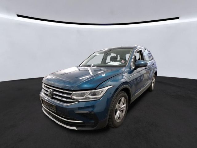 Tiguan 2.0 TDI DSG ELEGANCE STDGZG PANO AHK MATR