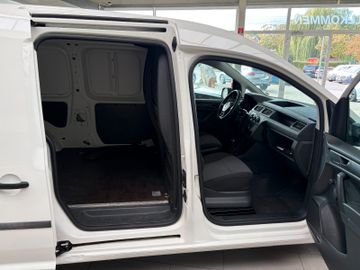 Volkswagen Caddy Maxi - 8