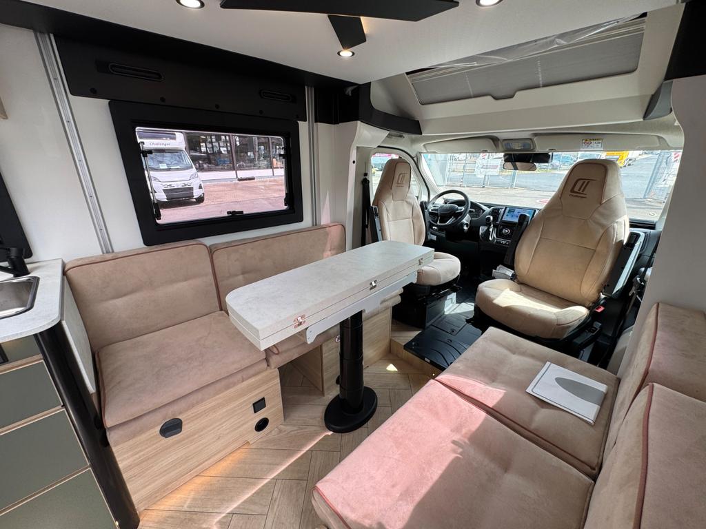 Challenger X260 NEUHEIT Arctic/Automatik/ MJ 2027 Exklusiv – Foto 10 von 22